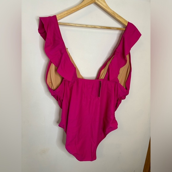 NWT J. Crew Ruched Sides Ruffle Strap One Piece - Picture 4 of 13